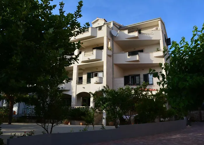 Apartments Villa Lili